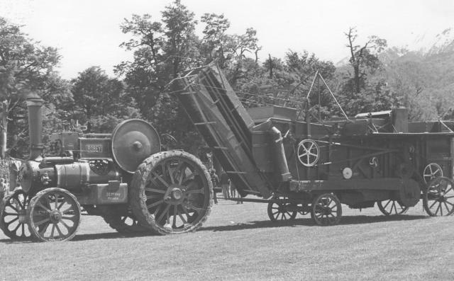 Robey 8- HP Traction Engine