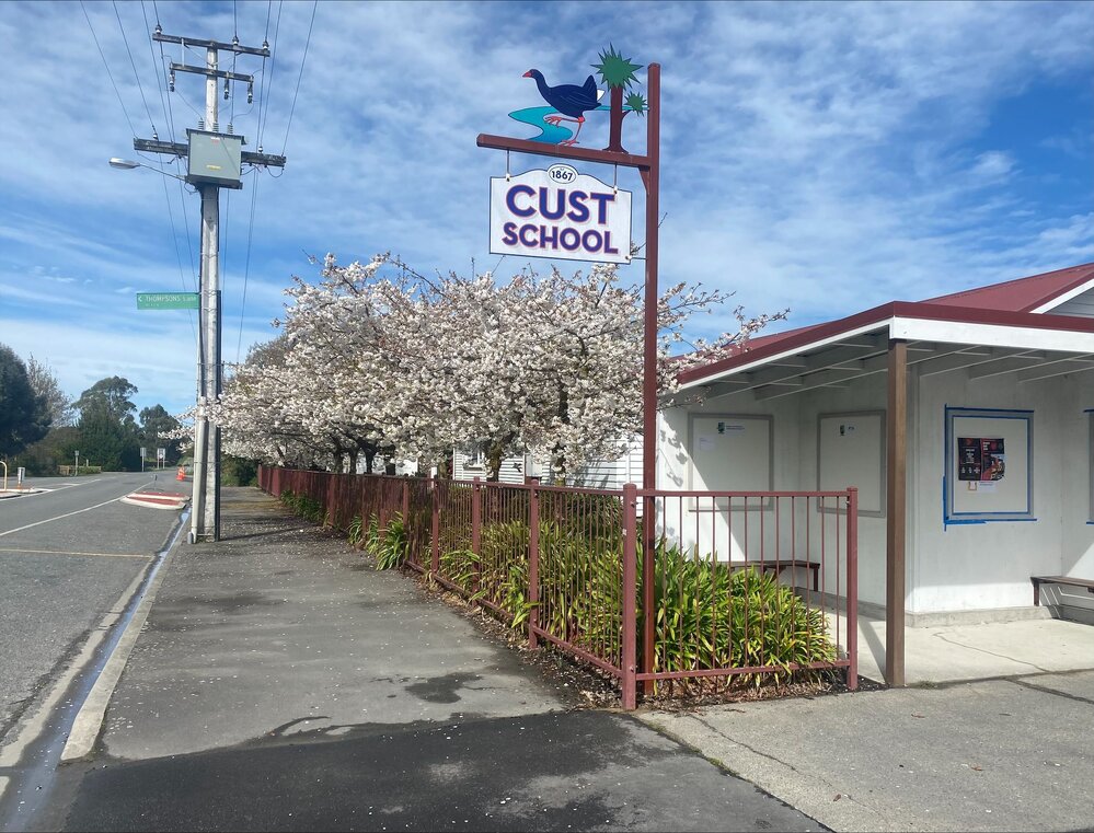 Cust School
