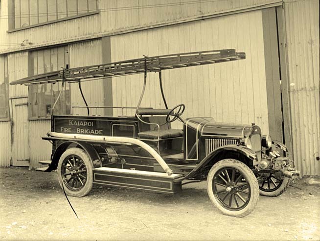 Kaiapoi Volunteer Fire Brigade truck, 1920