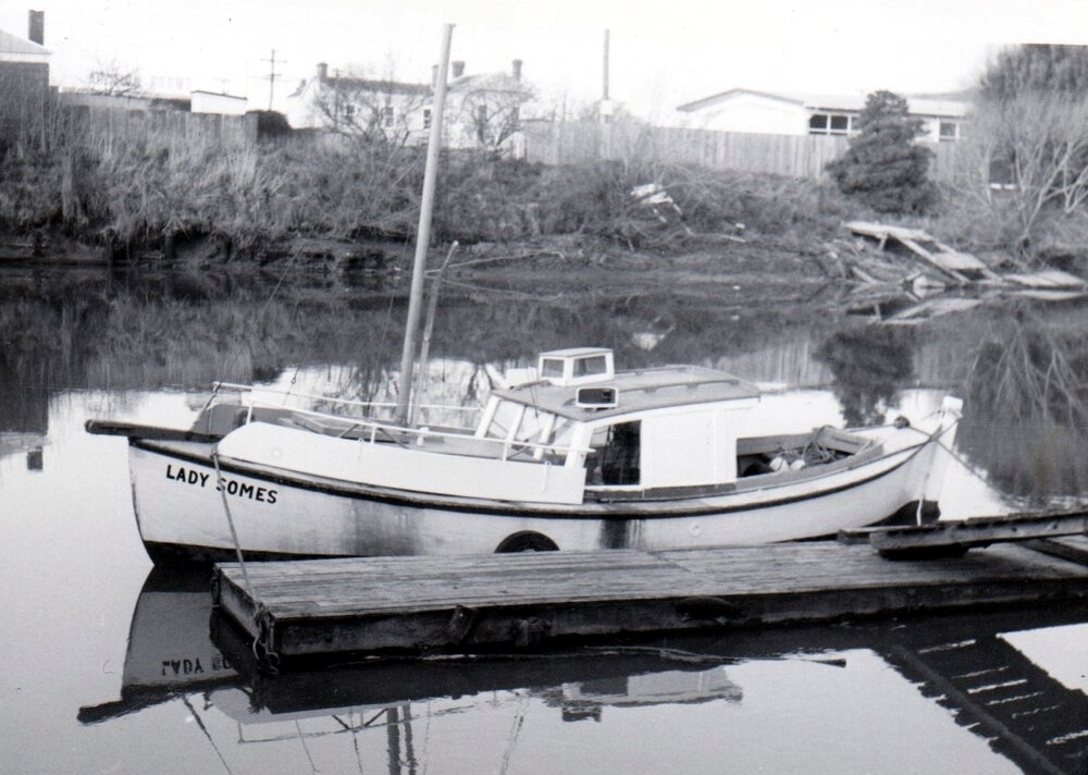 "Lady Somes" at the pontoon