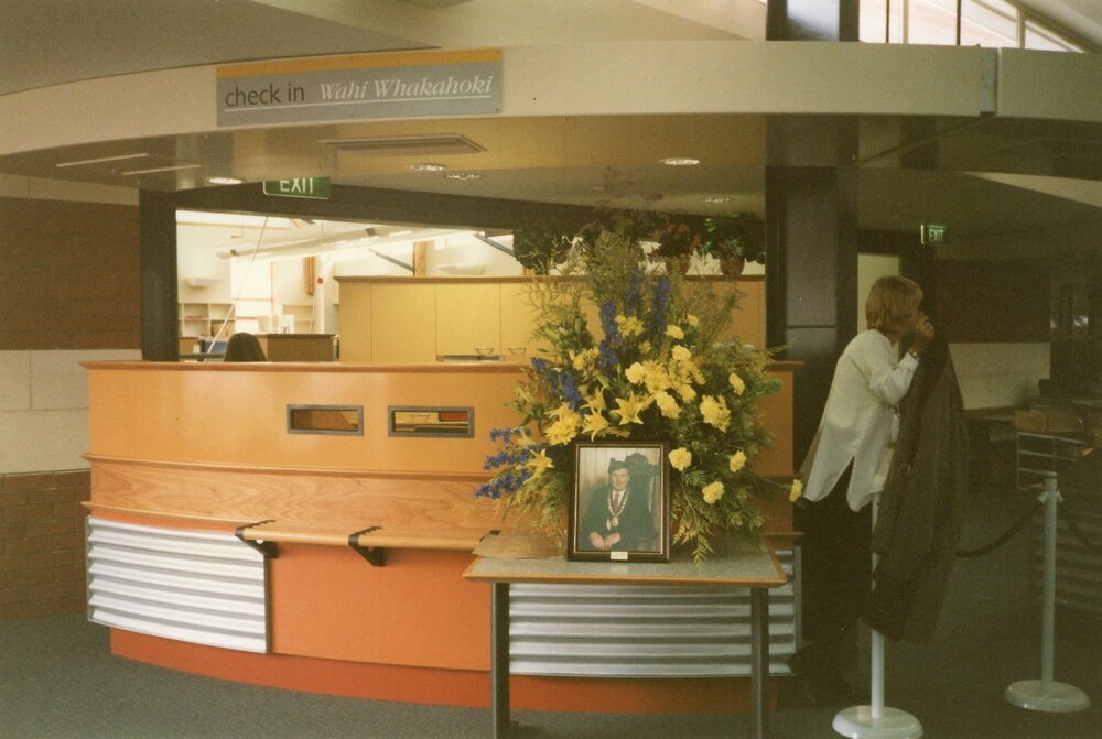 Front desk of the Trevor Inch Memorial Library, December 1996