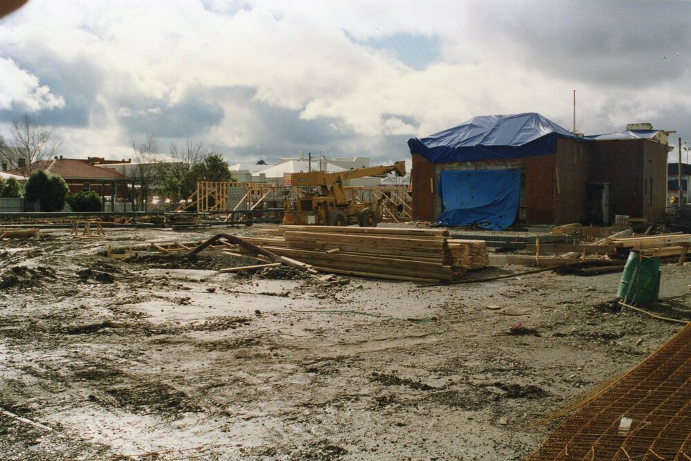 Early construction of the Trevor Inch Memorial Library, 10 August 1996