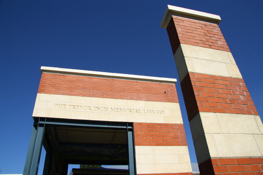Front entrance exterior of the Trevor Inch Memorial Library, 26 March 2014