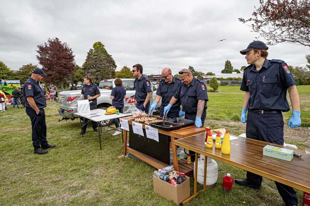 Sausage sizzle, 150th anniversary, Kaiapoi Volunteer Fire Brigade, c.2020