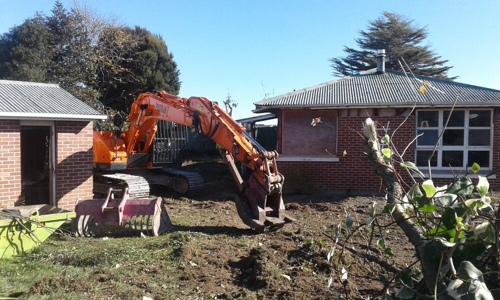 49 Hilton St, Kaiapoi Fire Station House demolition, c. 2016
