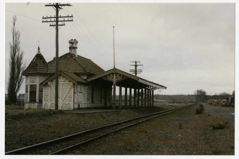 Derelict Kaiapoi Railway Station, c.1998
