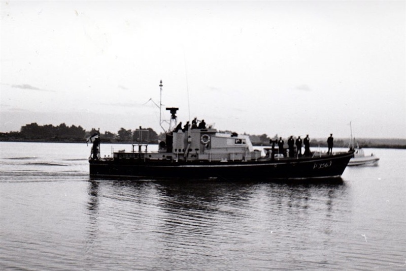 HMNZS P-3563 NZ Navy Vessel, Kaiapoi River