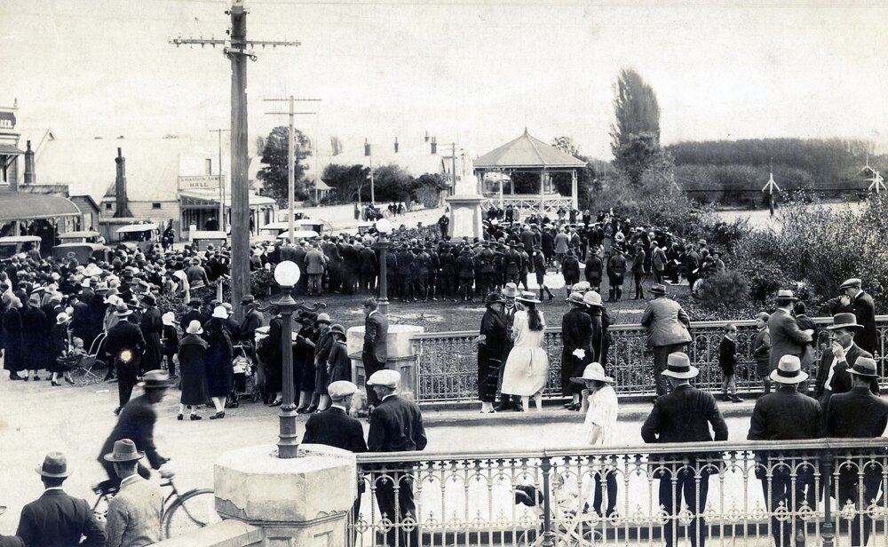 Kaiapoi War Memorial, Anzac Day, c.1931