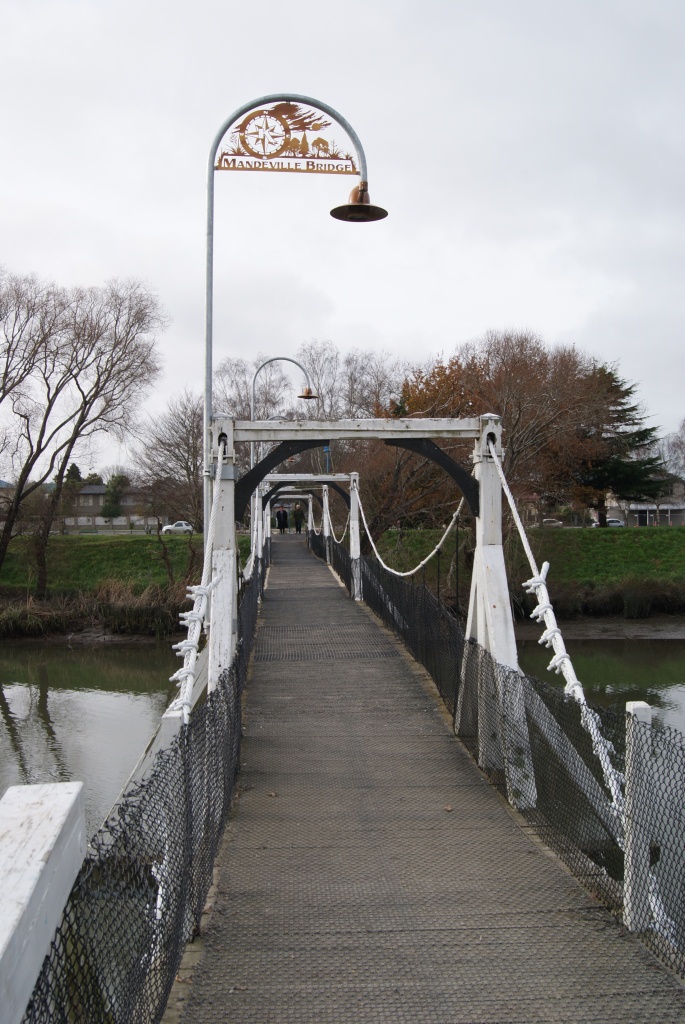 Mandeville footbridge