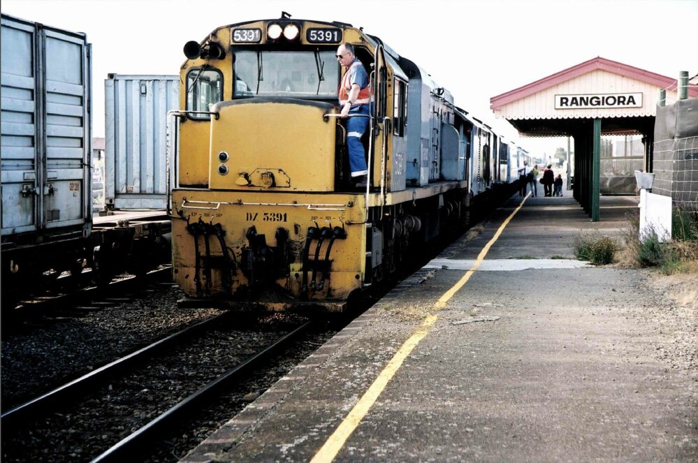 Transrail Coastal Pacific express arrives at Rangiora Station, 2000