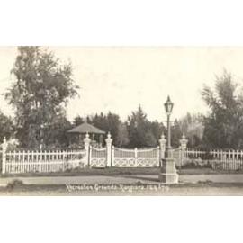 Victoria Park Entrance