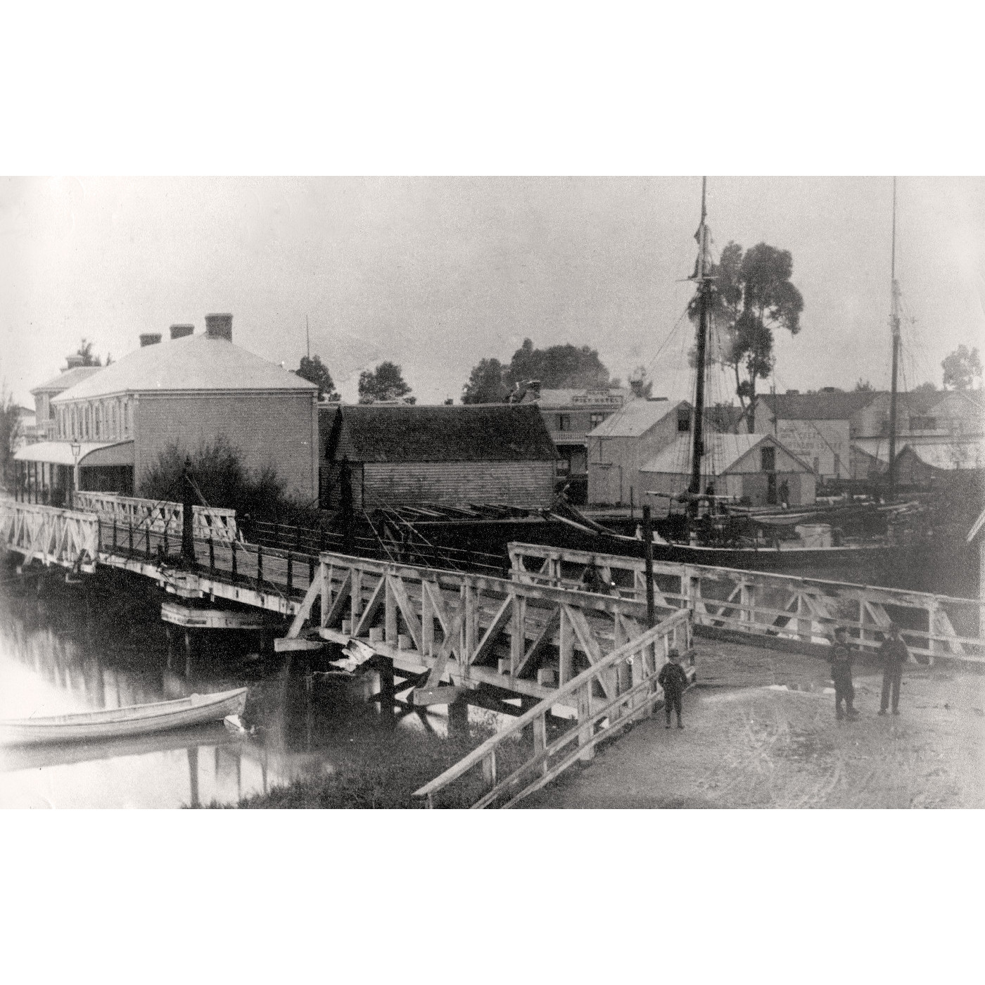Kaiapoi bridge, 1885