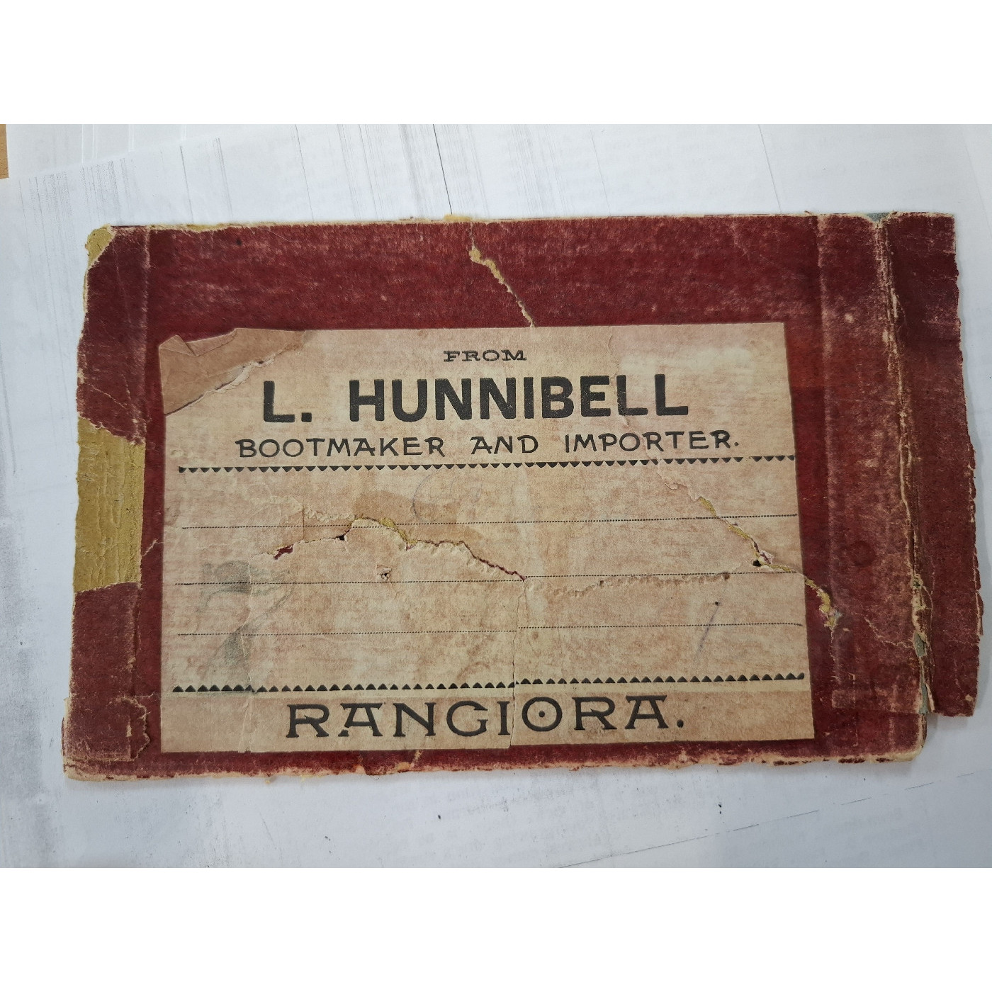 Box label from L. Hunnibell bootmaker and importer