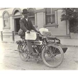 Bill Wright outside the Union Bank, High Street, Rangiora