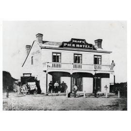 Oram's Pier Hotel, Kaiapoi, N.Z