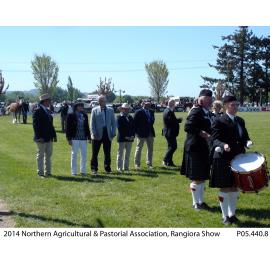 2014  Northern Agricultural & Pastoral Association Show, start of the grand parade