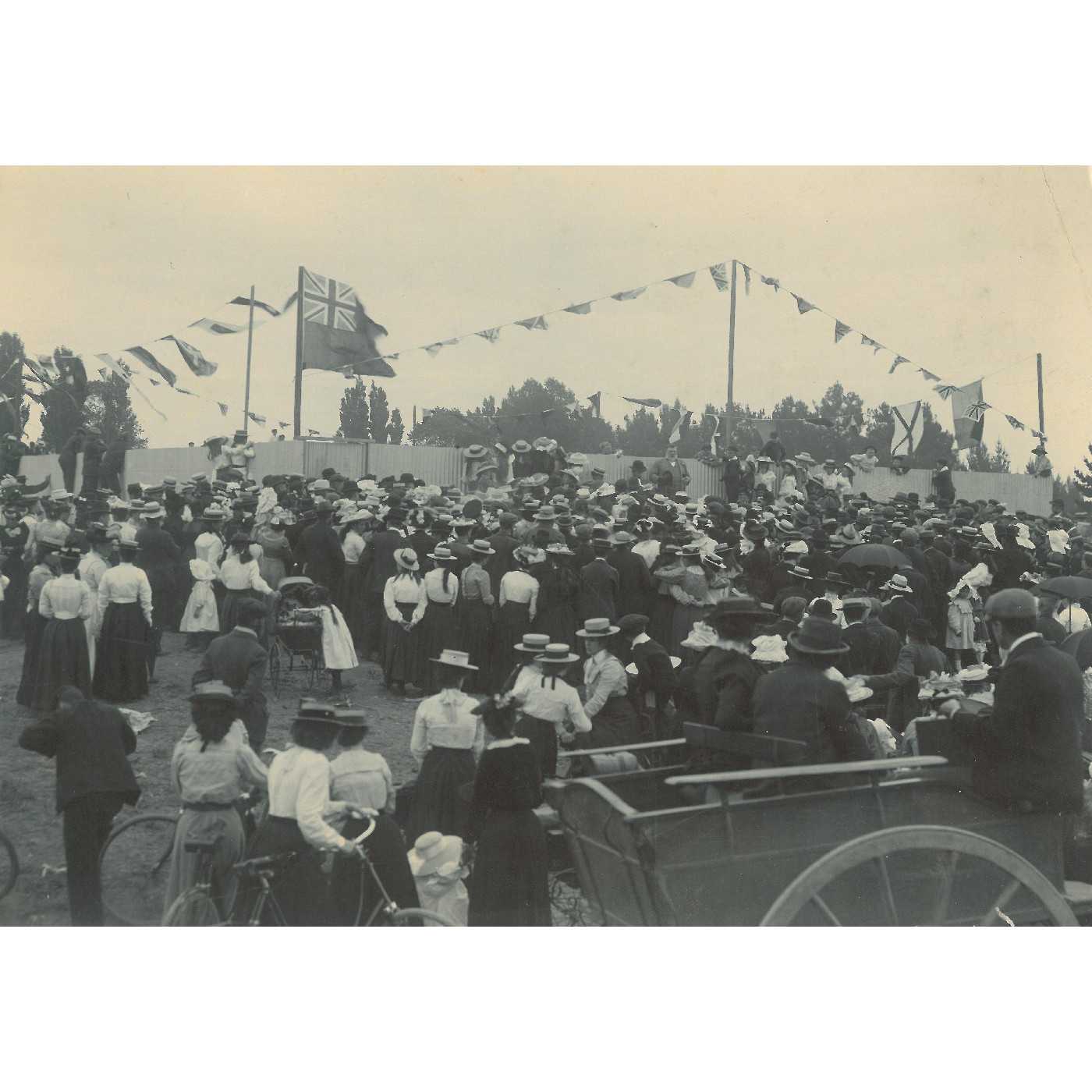 Coronation King Edward VII swimming baths, 1903